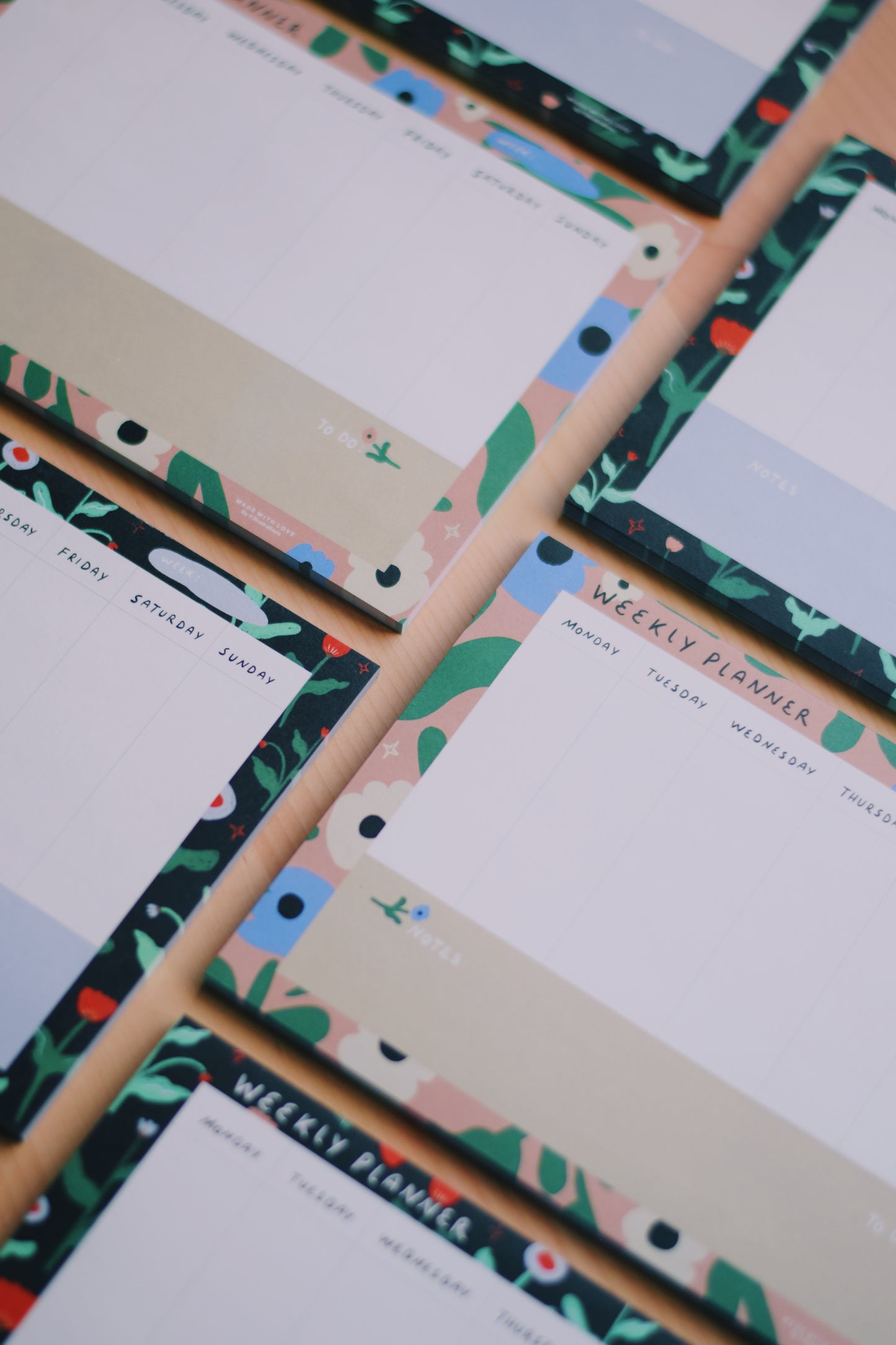 A5 Weekly Planner Flower Pattern (21,0cm x 14,8cm) 50 Sheets