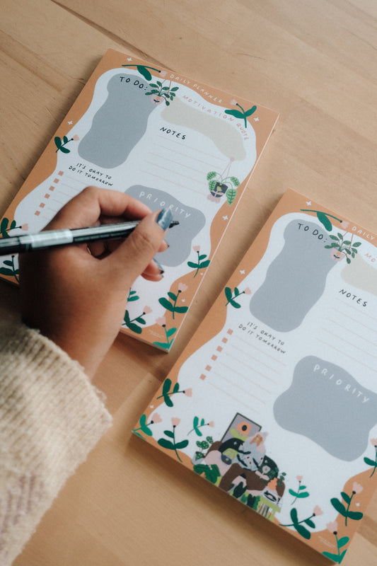 A5 Daily Planner Flower Pattern (14,8cm x 21,0cm)  50 Sheets